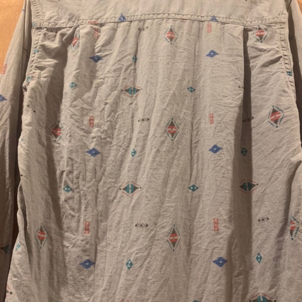 Modern Amusement button down shirt - Picture 4 of 5